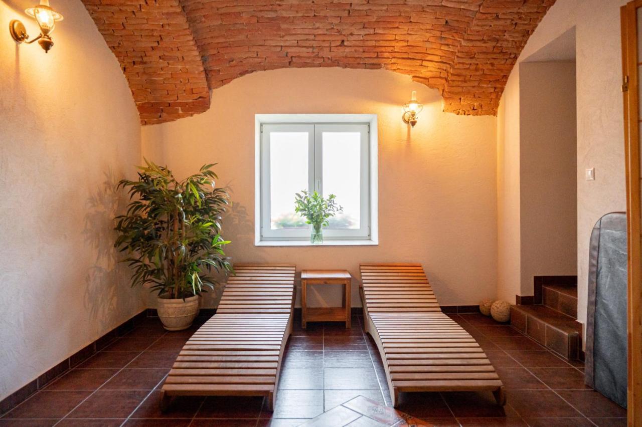 Penzion Sivý Kameň Podhradie  Exterior foto