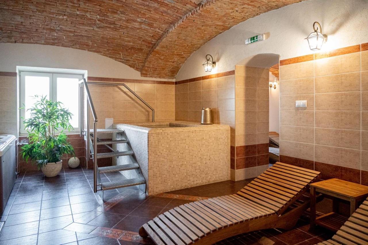Penzion Sivý Kameň Podhradie  Exterior foto