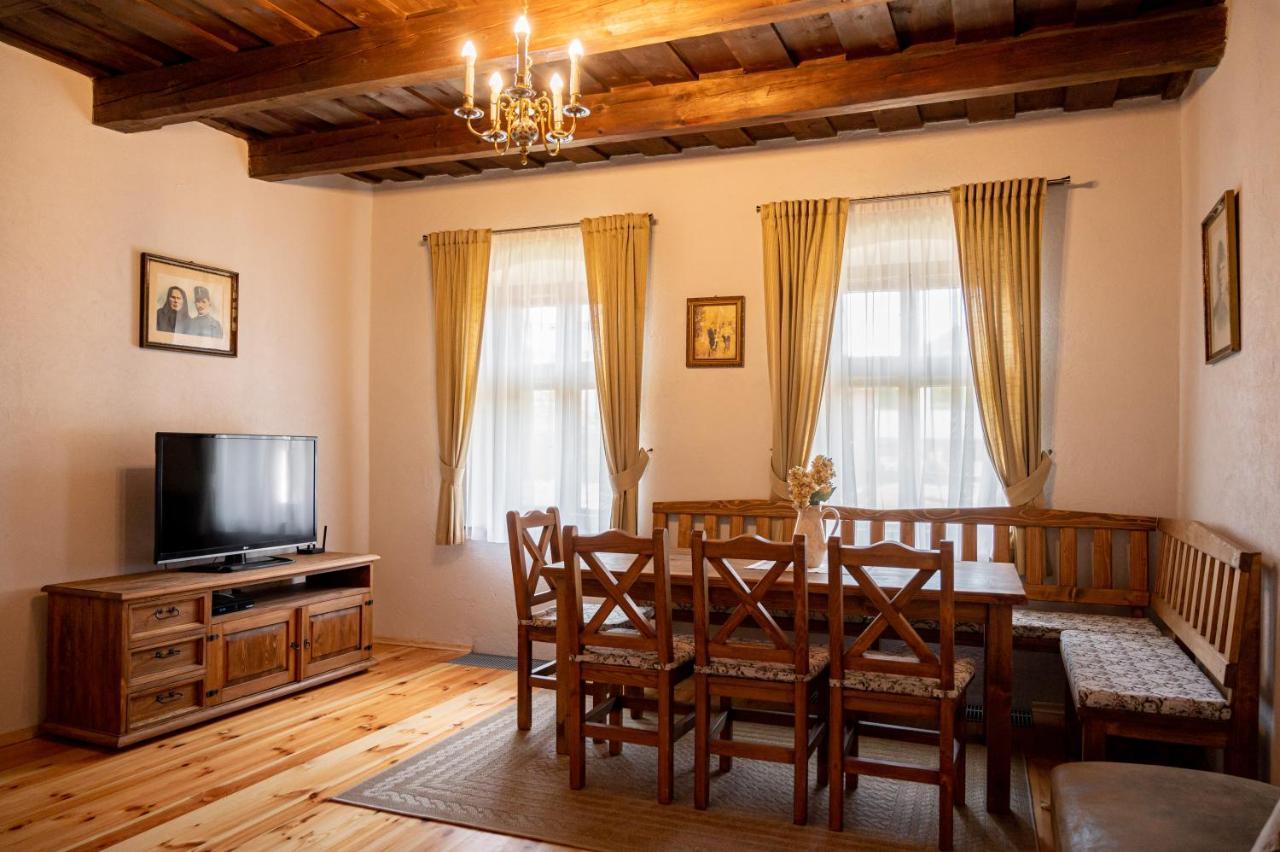 Penzion Sivý Kameň Podhradie  Exterior foto